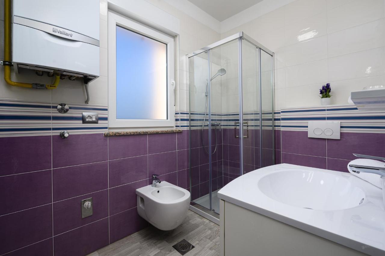 Stancija Amorozo 5 Porec Luaran gambar